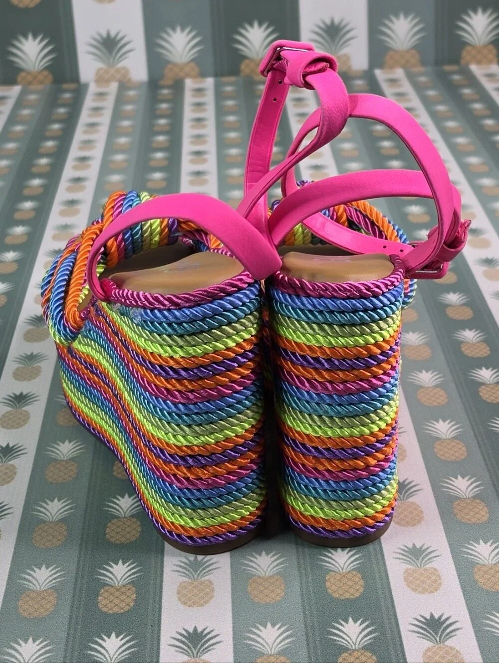 Gianni Bini eye catching